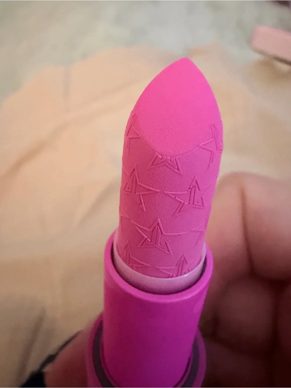 Jeffree Star Cosmetics Velvet Trap - Pink Messiah